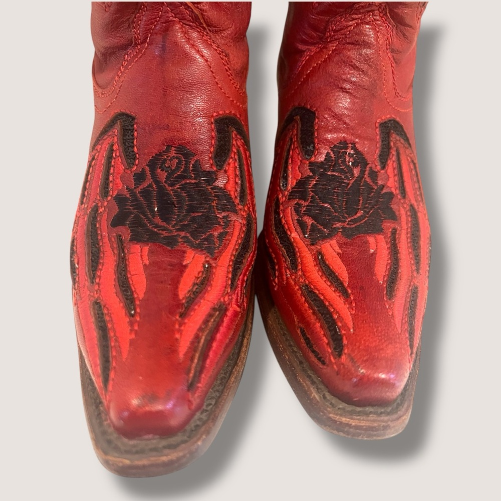 Women’s Discontinued Corral Western Boots Red and Black Genuine Leather Size 6